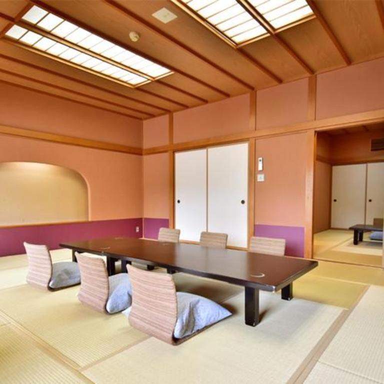 Tsukino Sumika Atami Juraku Hotel Exterior foto